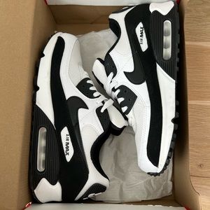 COPY - Nike air max 90 black/white size 8.5 men